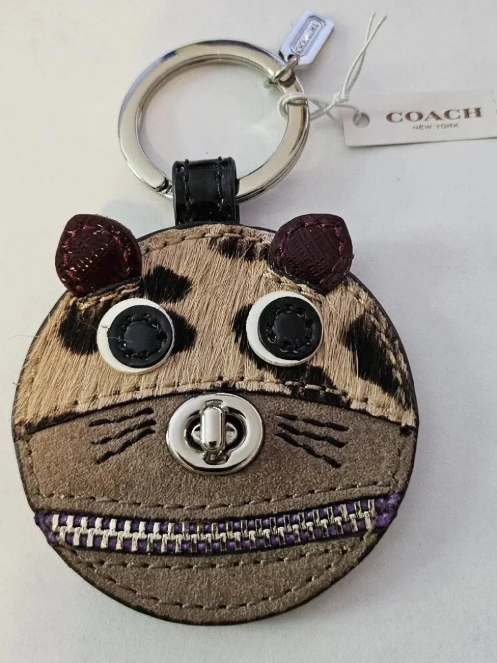 COACH CAT LEOPARD OCELOT KEY RING SUEDE LEATHER ZIPPERED NEW RETIRED W/BOX